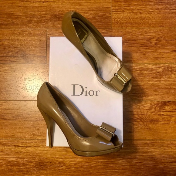Christian Dior Patent Leather Heels - Picture 1 of 8